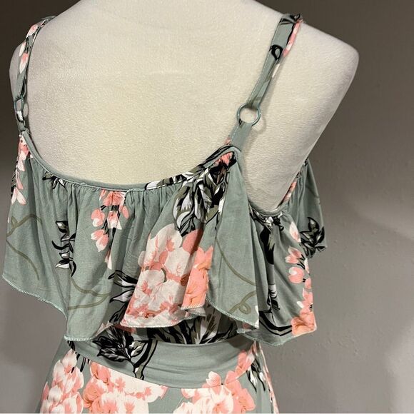 Floral asymmetrical dress with straps - Picture 9 of 15